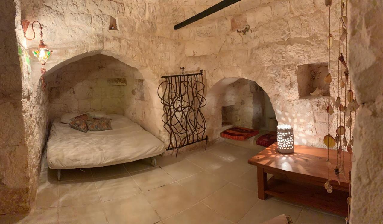 オストゥーニ Trullo Tojoヴィラ エクステリア 写真