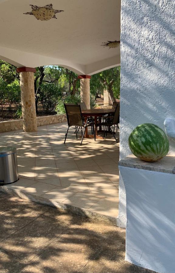 オストゥーニ Trullo Tojoヴィラ エクステリア 写真